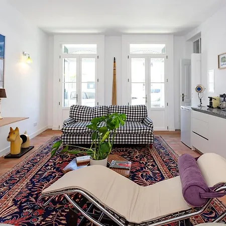 Historic Loft Cosy *
